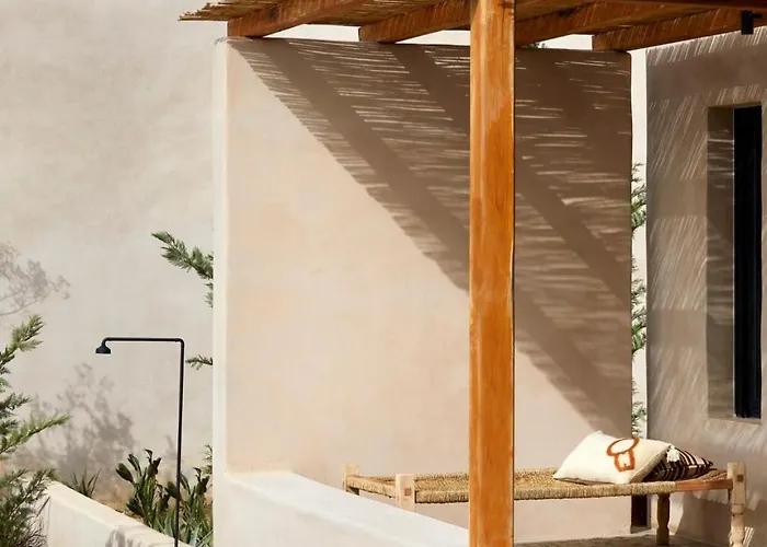 Gaia - Secret Roc * Livathos (Kefalonia)